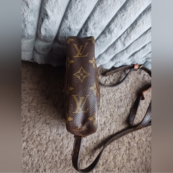 Vintage Louis Vuitton Danube Crossbody Monogram Brown Bag 1988 Authentic - Picture 9 of 11